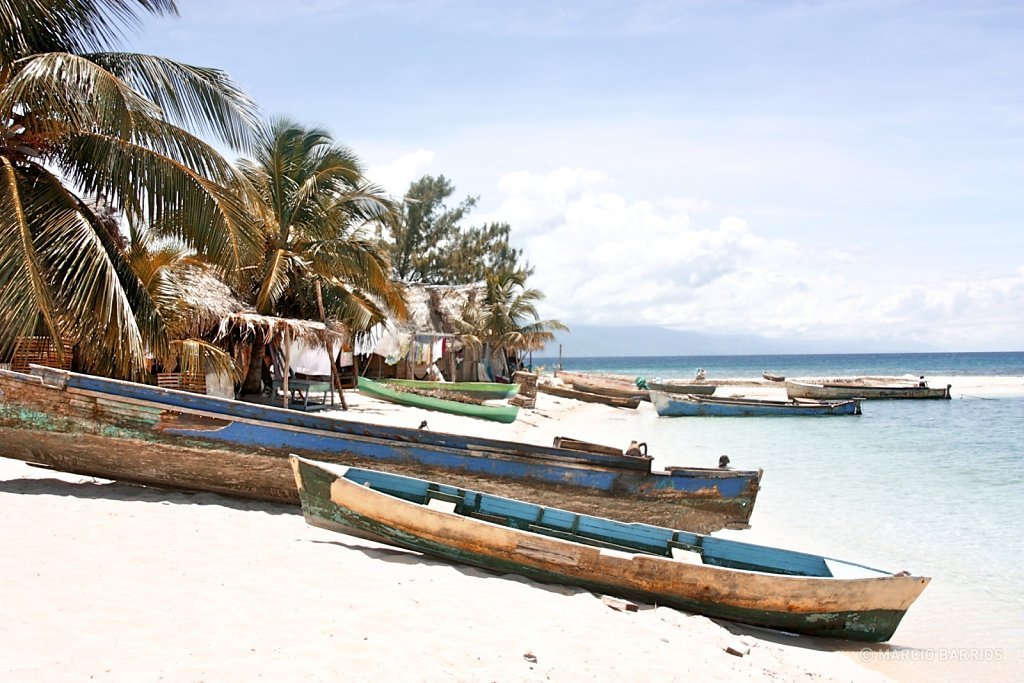 Canoes in Chachauate