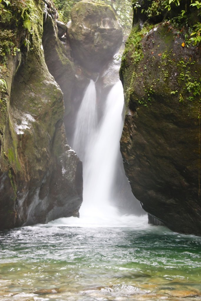 Waterfall in Zacate river