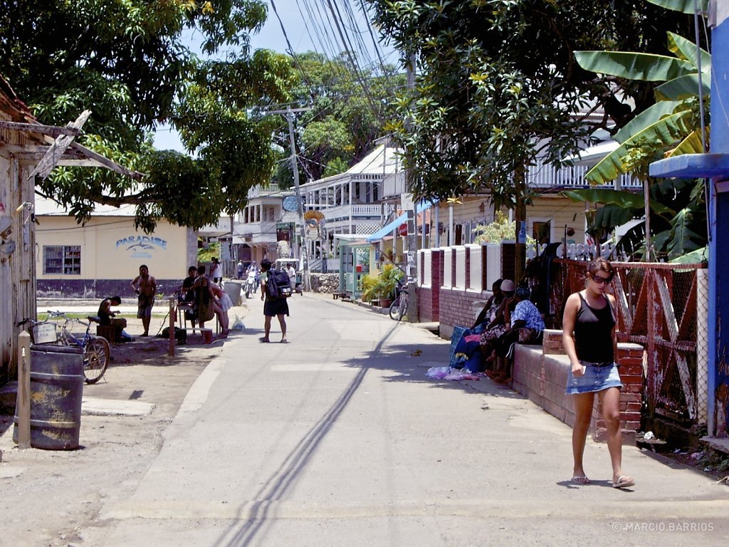 Main street in Utila