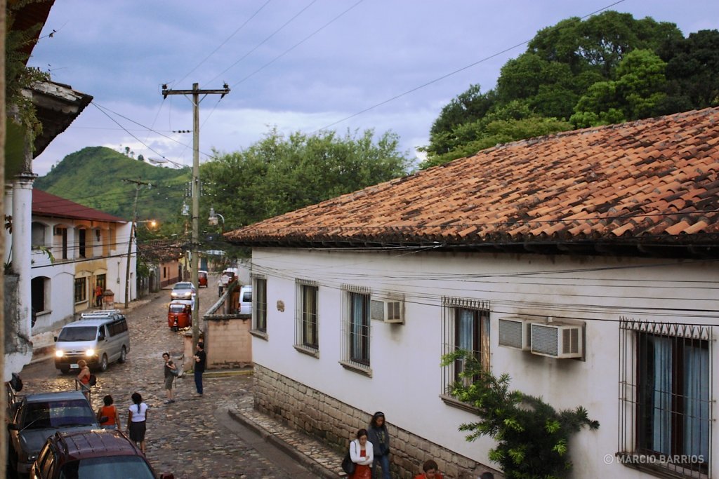 Road of Copán Ruinas village
