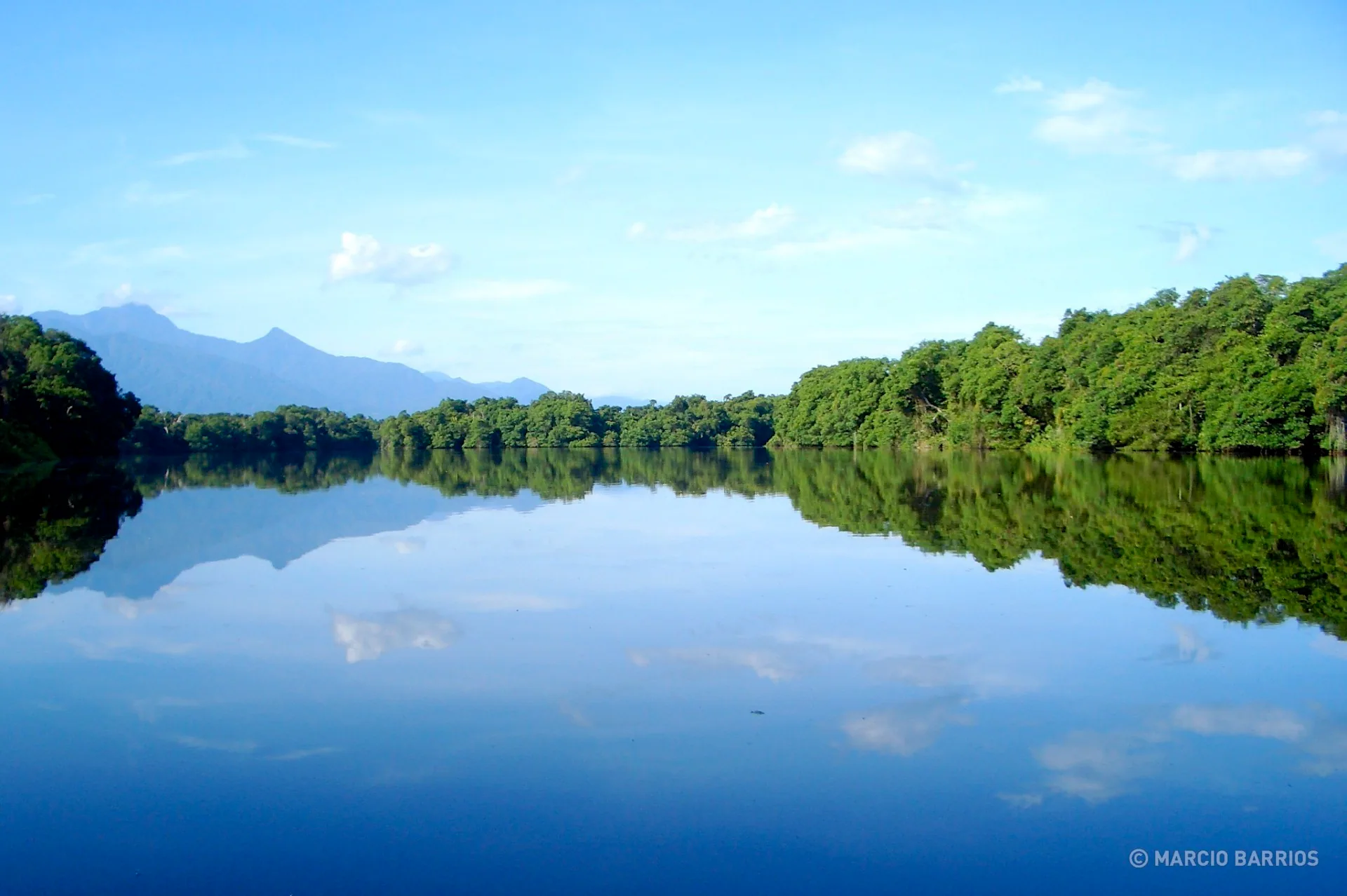 Amazing landscape mirror